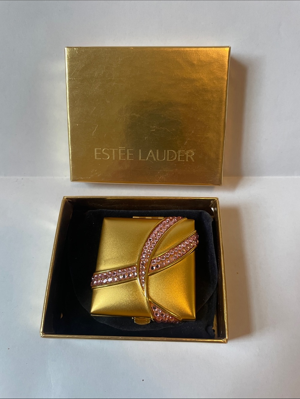 Estee Lauder "Pink Ribbon" Rhinestone Compact with Lucidity Transparent Powder